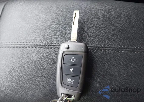 2022 Hyundai Tucson Se z USA, uszkodzony, nr VIN 5NMJACAE9NH060704